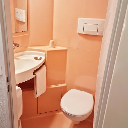 Premiere Classe Honfleur * La Rivière-Saint-Sauveur
