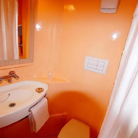 Premiere Classe Honfleur *