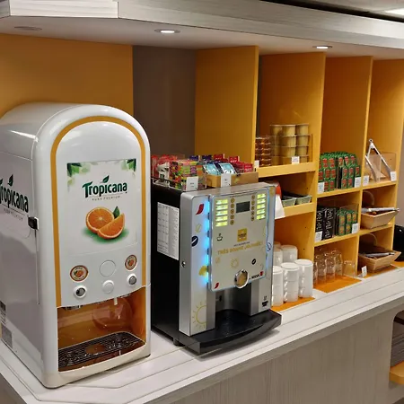 ホテル プルミエール クラッセ オンフルール La Rivière-Saint-Sauveur